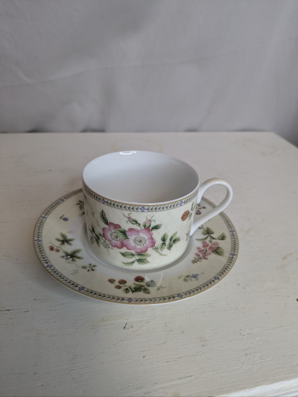 Wedgwood Fleur Flat Cup And Saucer Flowers Fruit Vintage 1997